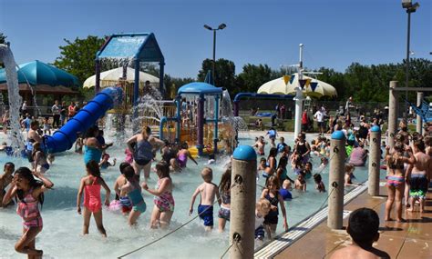fairmont mn aquatic park|Aquatic Park opens for season .